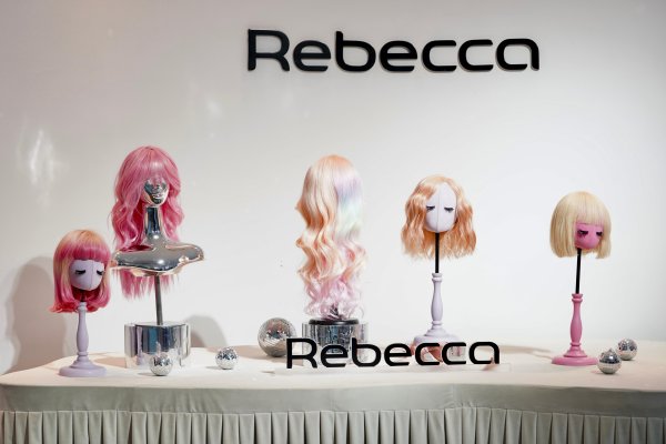 炒股股票配资网站 一缕发丝织就“头上帝国”丨链接世界的河南力量